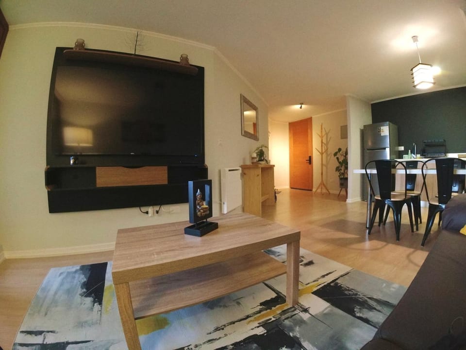 TV and multimedia, Kitchen or kitchenette, Living room