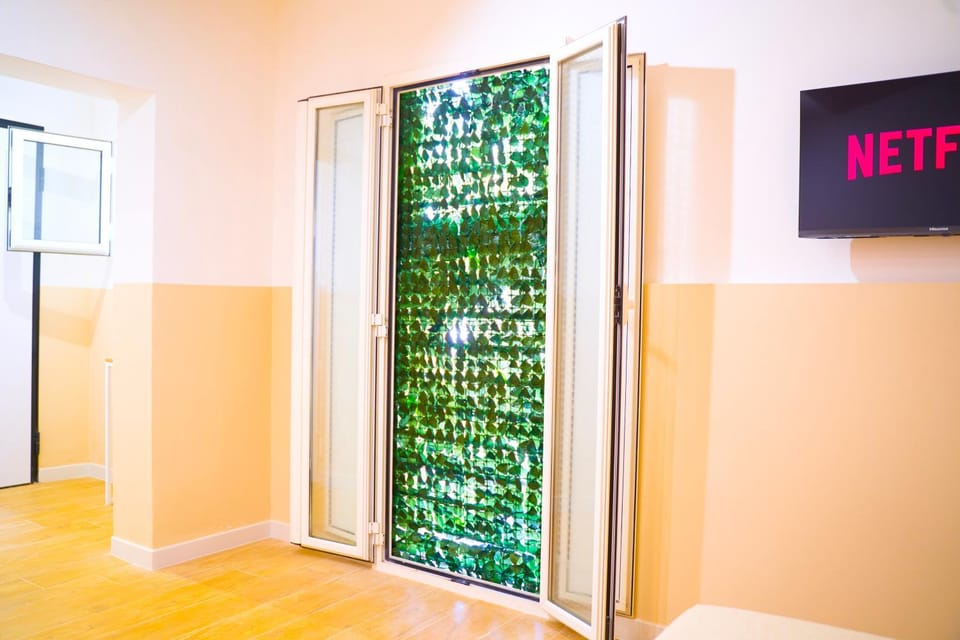 TV and multimedia, Decorative detail