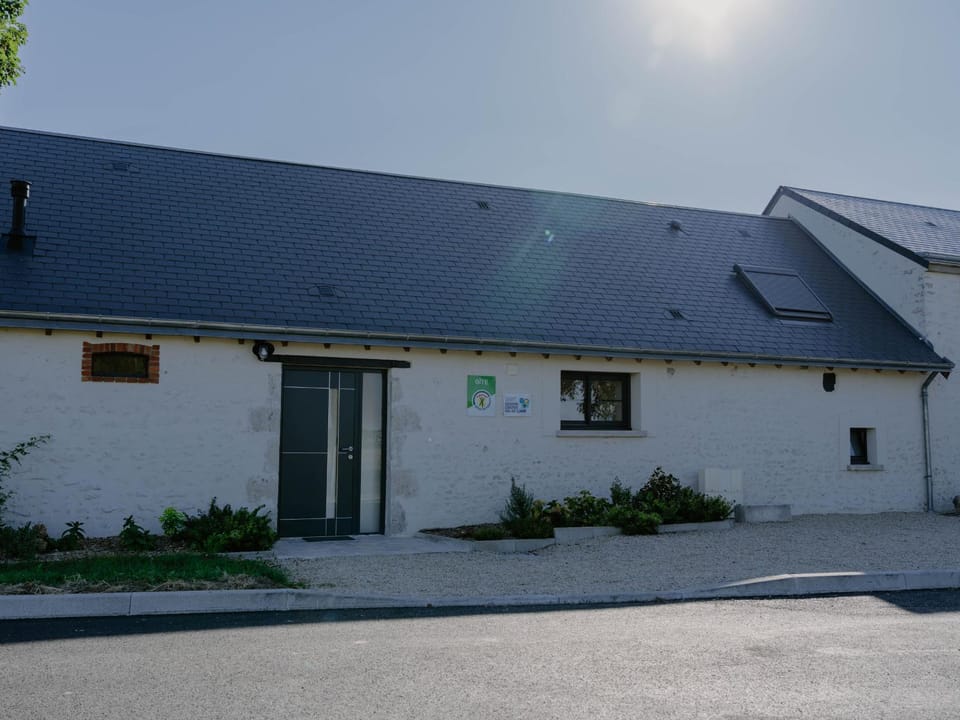 Gîte spacieux et rénové avec jardin, proche châteaux de la Loire, pour 10 pers. - FR-1-590-361 House in Centre-Val de Loire