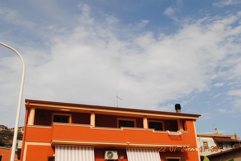 Property building, Balcony/Terrace