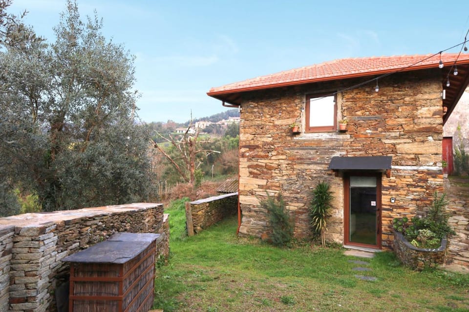 Casas de Xisto House in Porto District