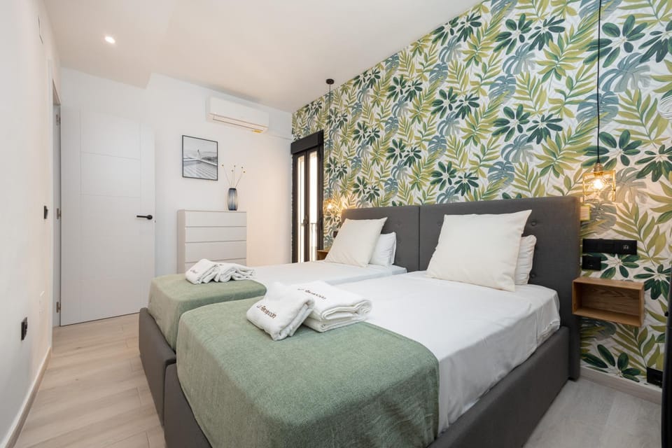 Bed, Bedroom, storage, air conditioner