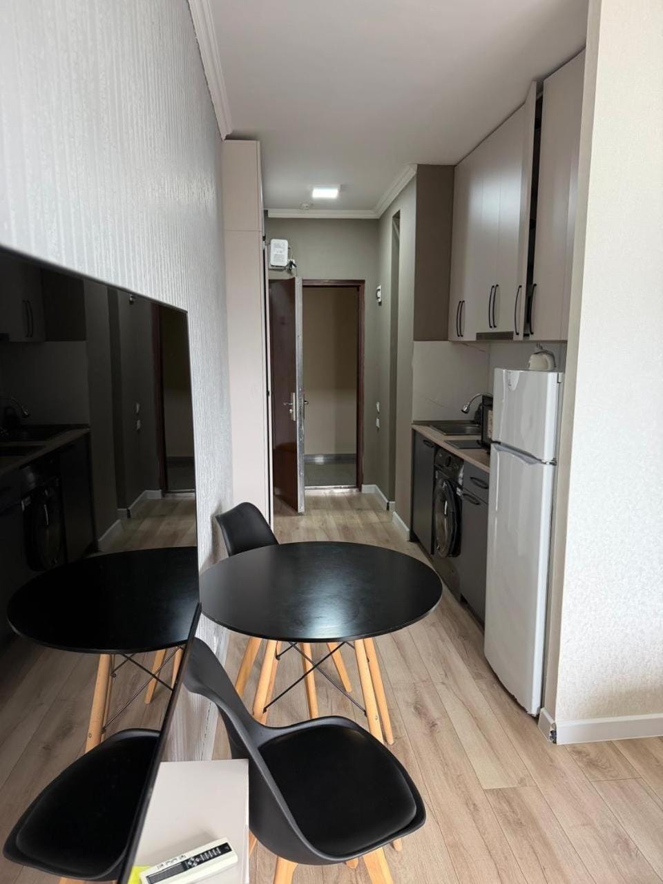 TV and multimedia, Kitchen or kitchenette, Living room, Seating area, Dining area, dishwasher, minibar, oven, pet friendly, stove