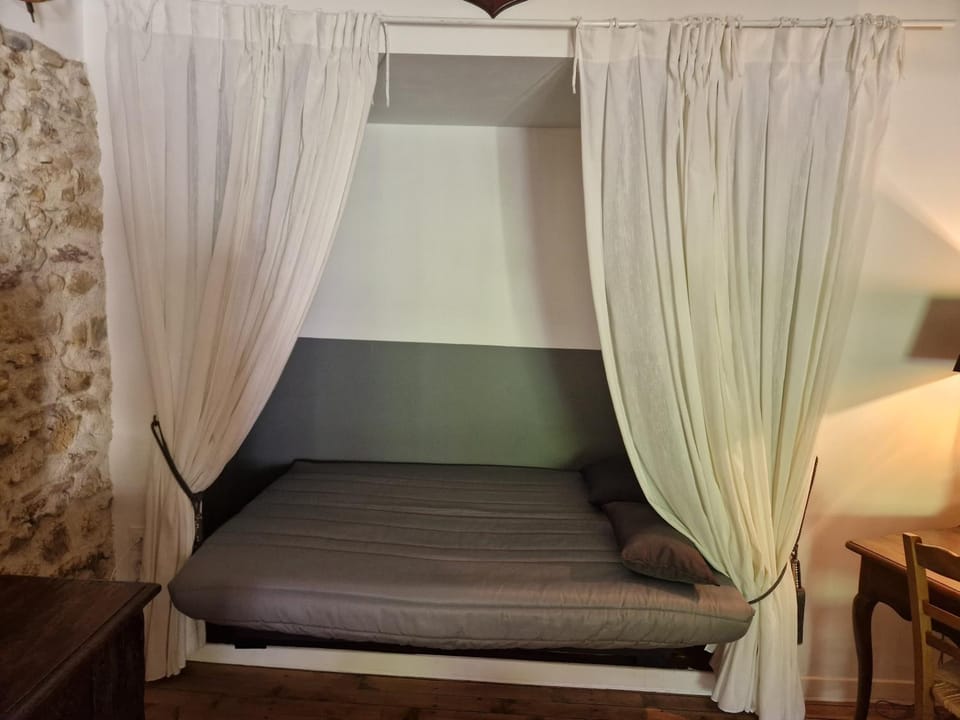 Le Grand Cerf - 4 Couchages House in Occitanie