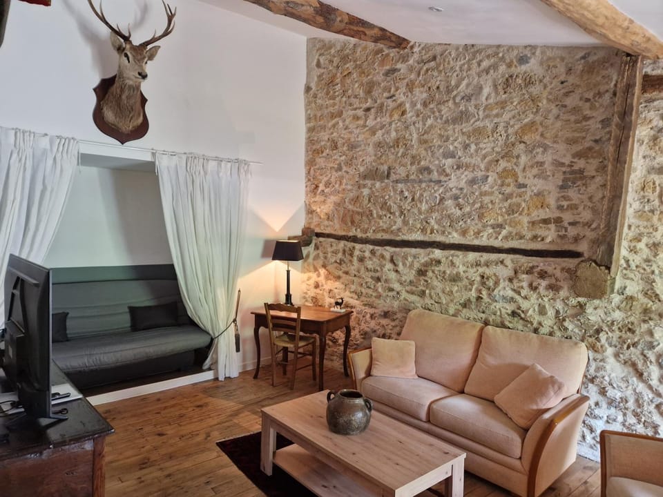 Le Grand Cerf - 4 Couchages House in Occitanie