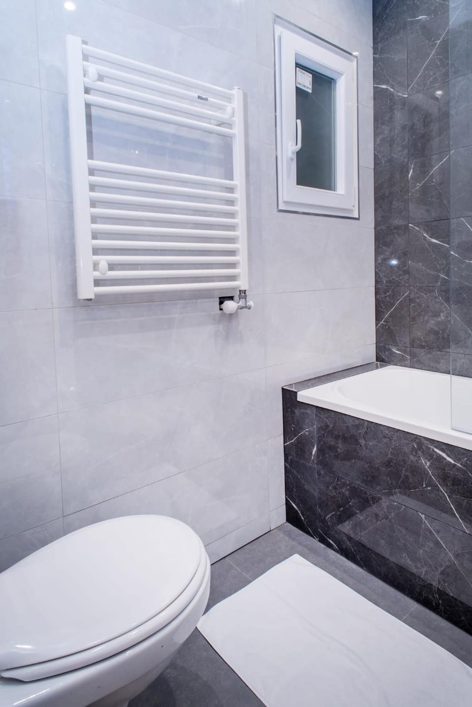 Very central NEW and large AC apartment Apartment in Budapest