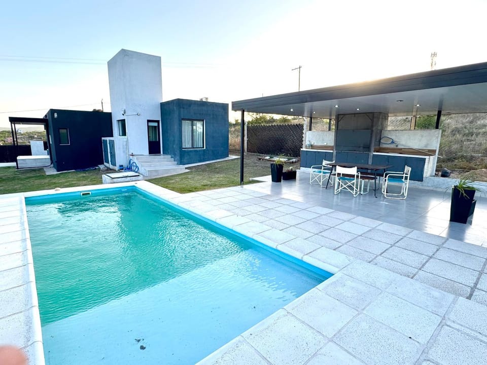 Casa Carlos Paz, 6 personas House in Villa Carlos Paz