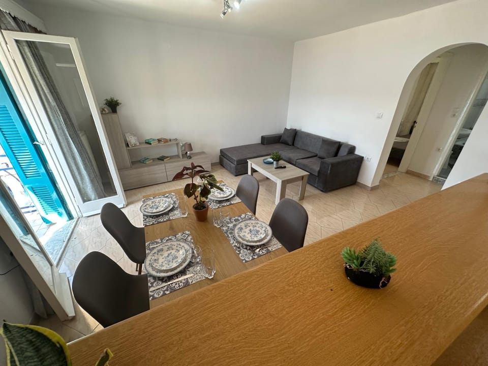 Artiste Poros House Apartment in Islands