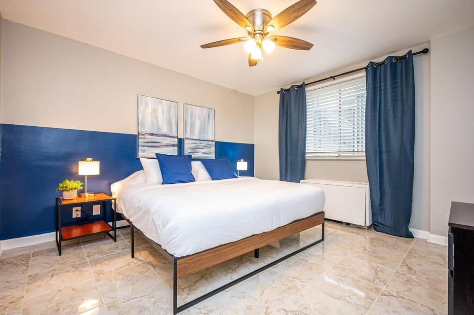 ATL Downtown 2BR King Bed Free Parking LM1908 House in Atlanta