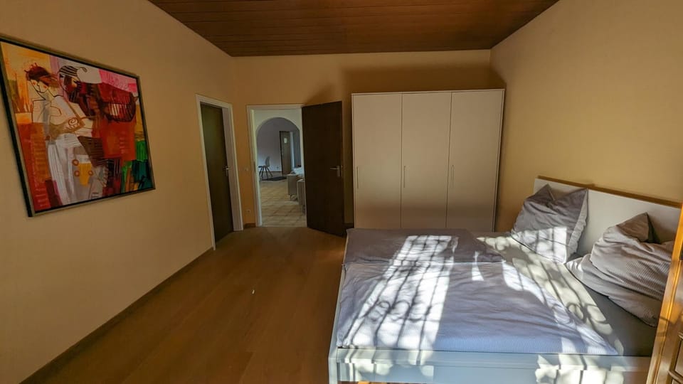 Bed, Photo of the whole room, Bedroom, wardrobe