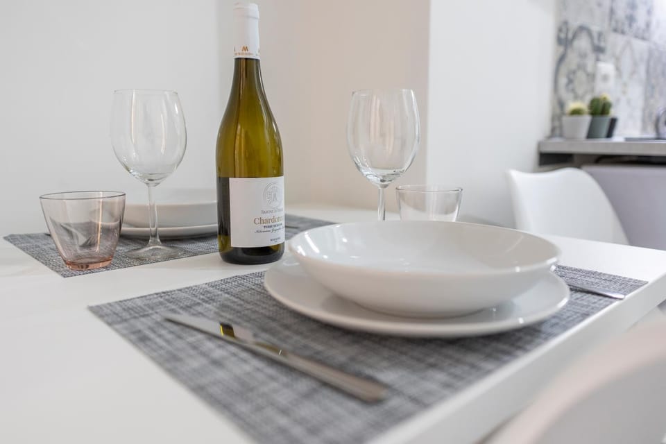Dining area, Drinks