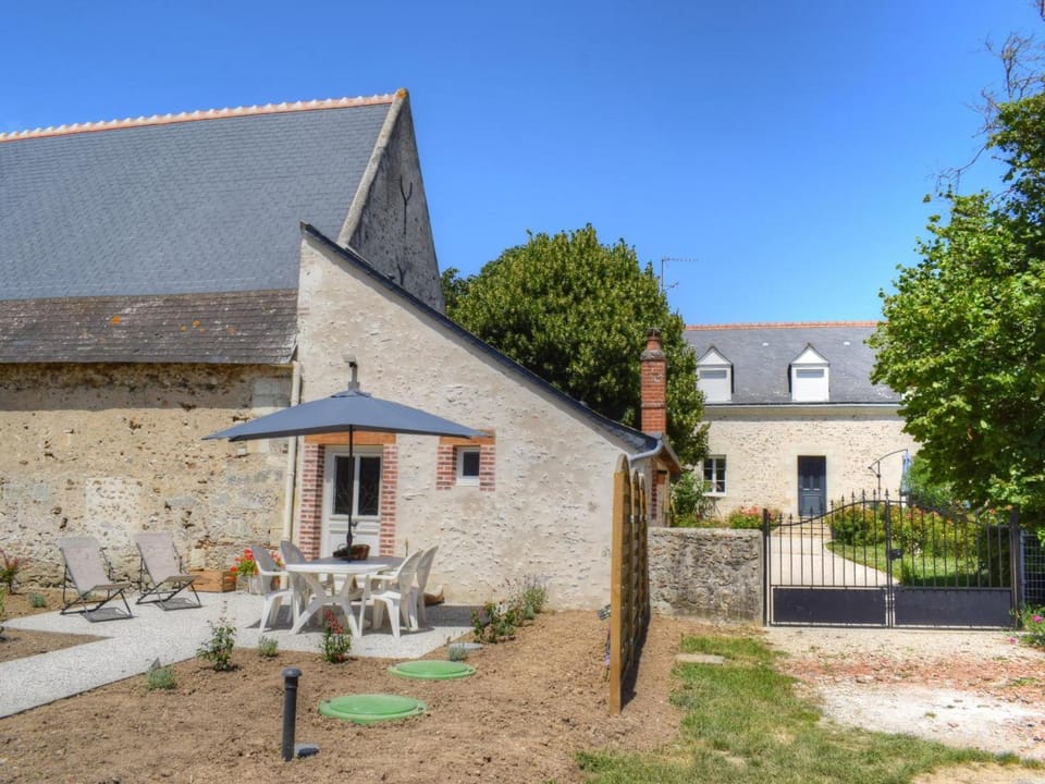Gîte tout inclus à Joué-lès-Tours avec grand jardin, proche châteaux et nature - FR-1-381-545 Apartment in Joué-lès-Tours