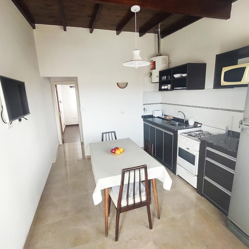 Kitchen or kitchenette, minibar, pet friendly
