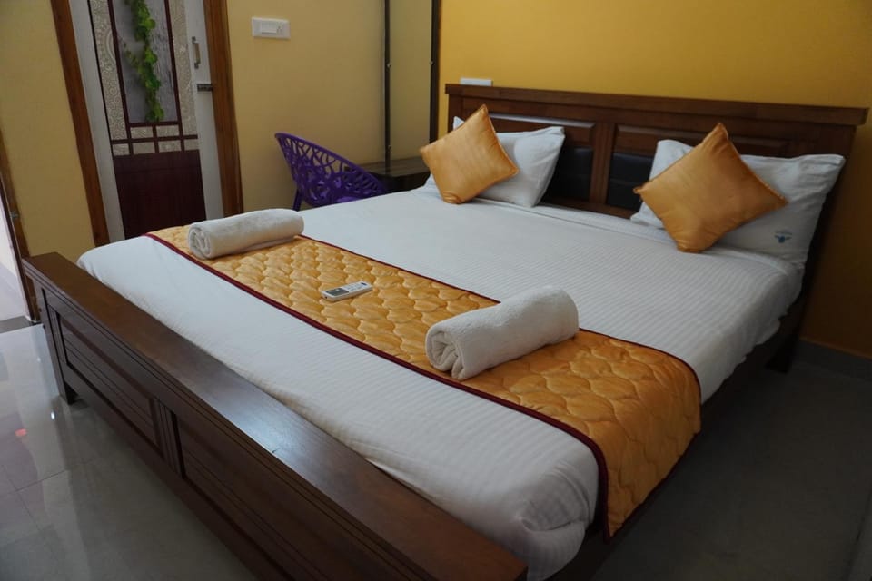 Bed, Photo of the whole room