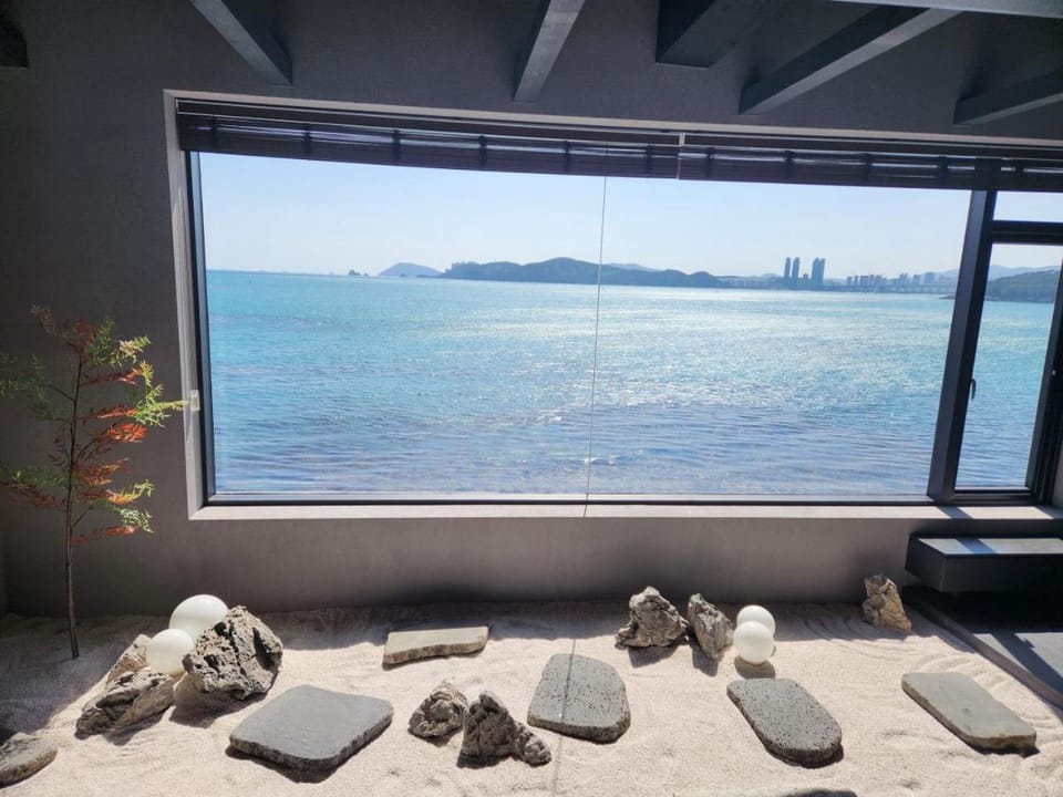 Banwol Poolvilla House in Busan