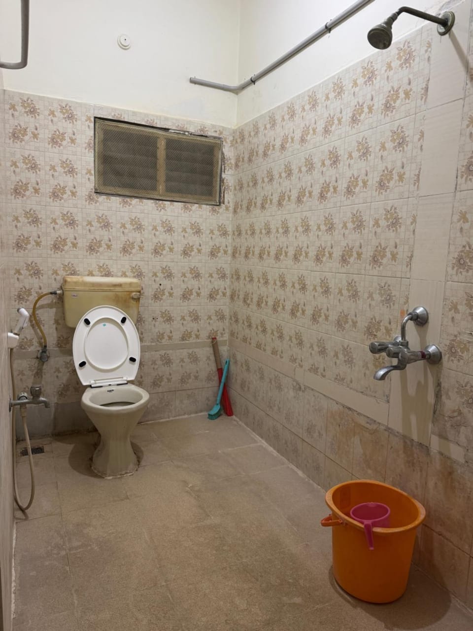 Mount Paradise guest house Bed and Breakfast in Tamil Nadu