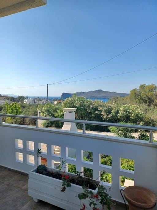 Day, Natural landscape, View (from property/room), Balcony/Terrace, Mountain view, Sea view