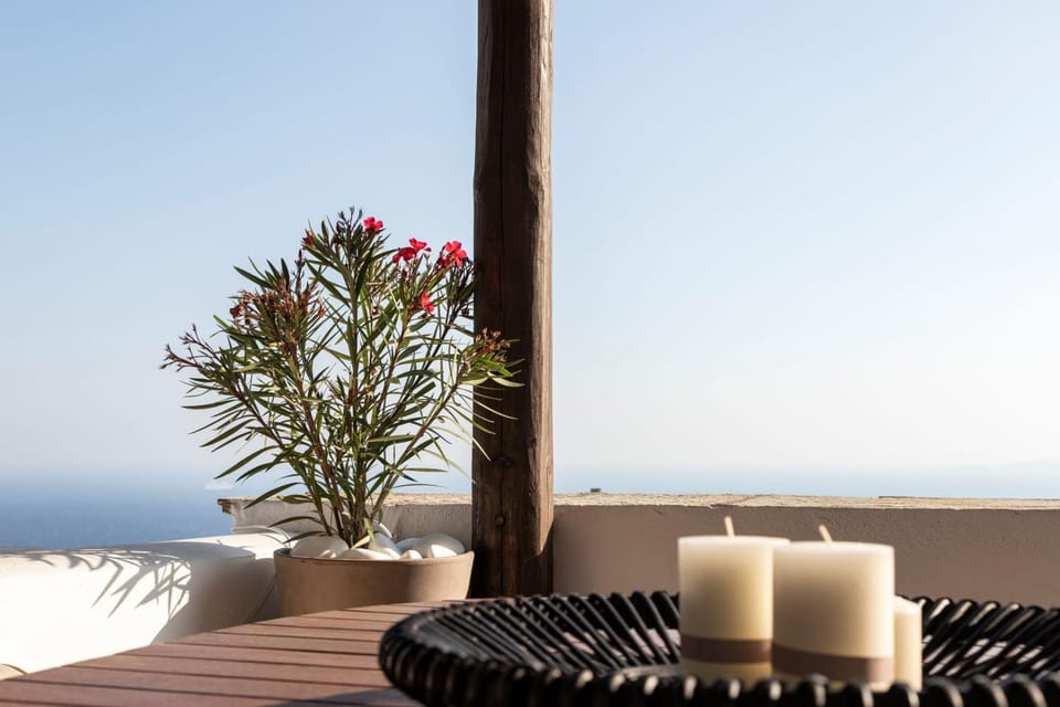 View (from property/room), Balcony/Terrace, Sea view