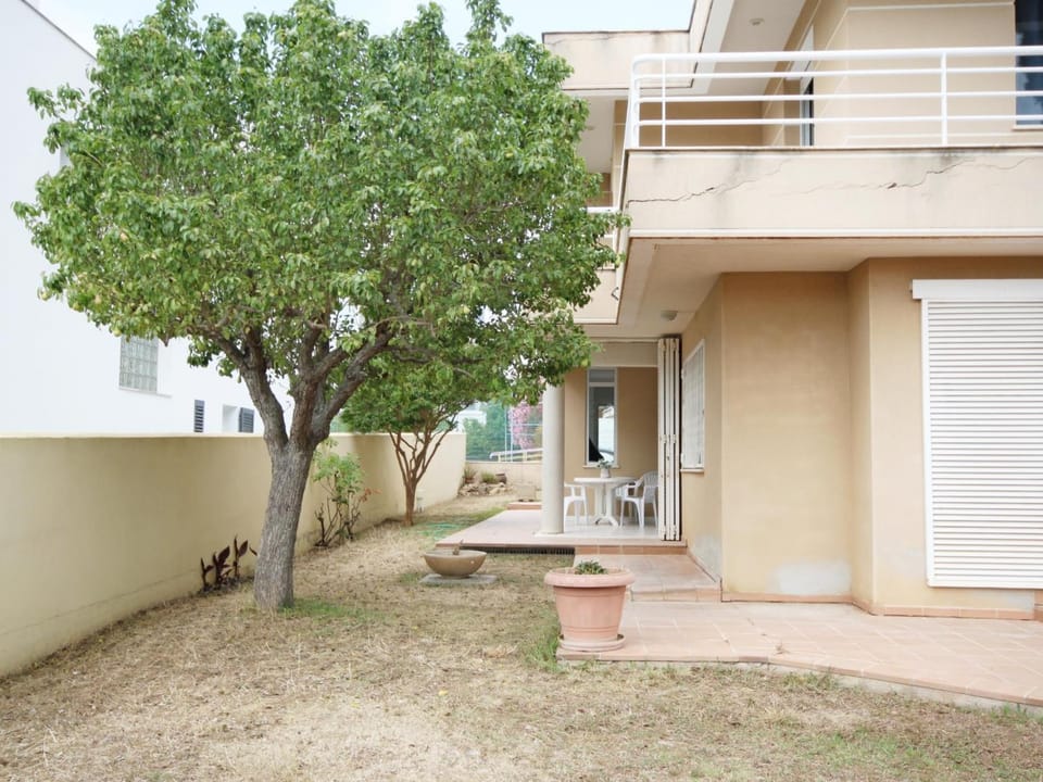 Property building, Garden, View (from property/room), Balcony/Terrace