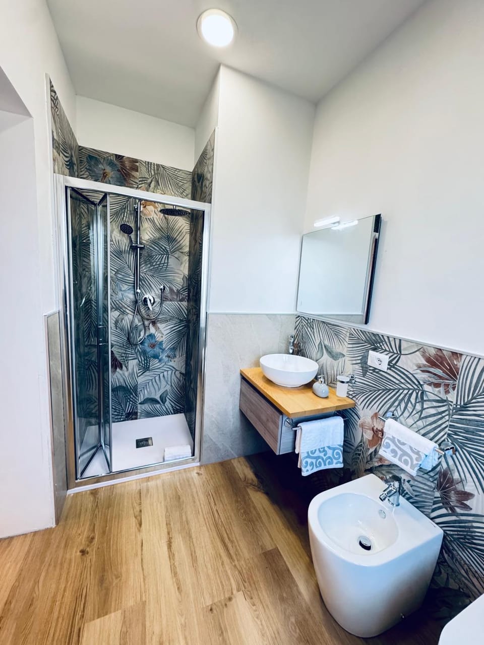 Shower, Bathroom
