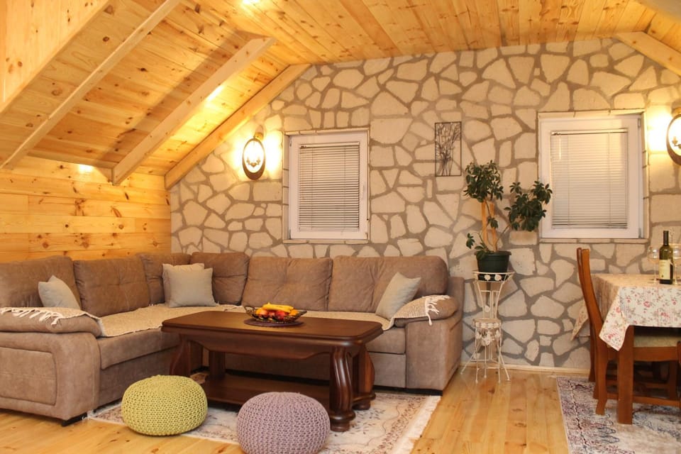 House Sandra House in Montenegro