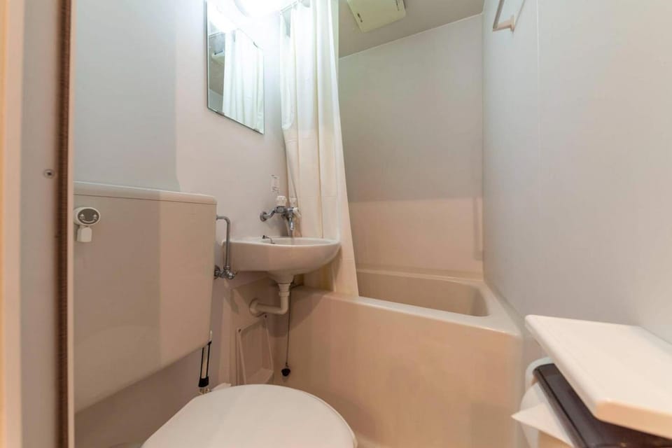 Bathroom, Bath