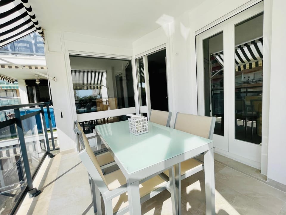 View (from property/room), Balcony/Terrace