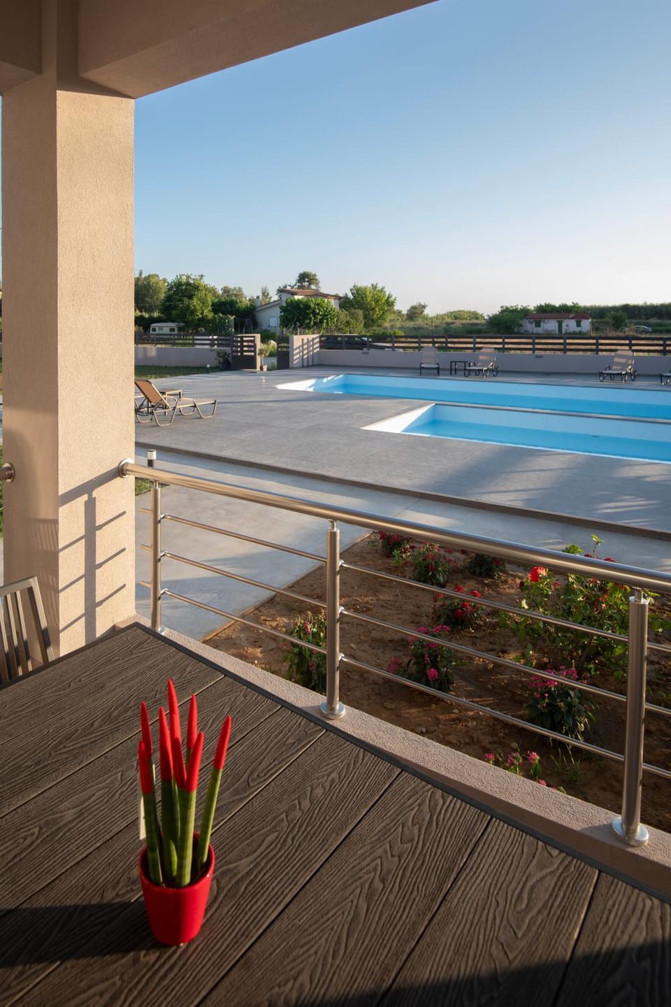 Garden, Swimming pool