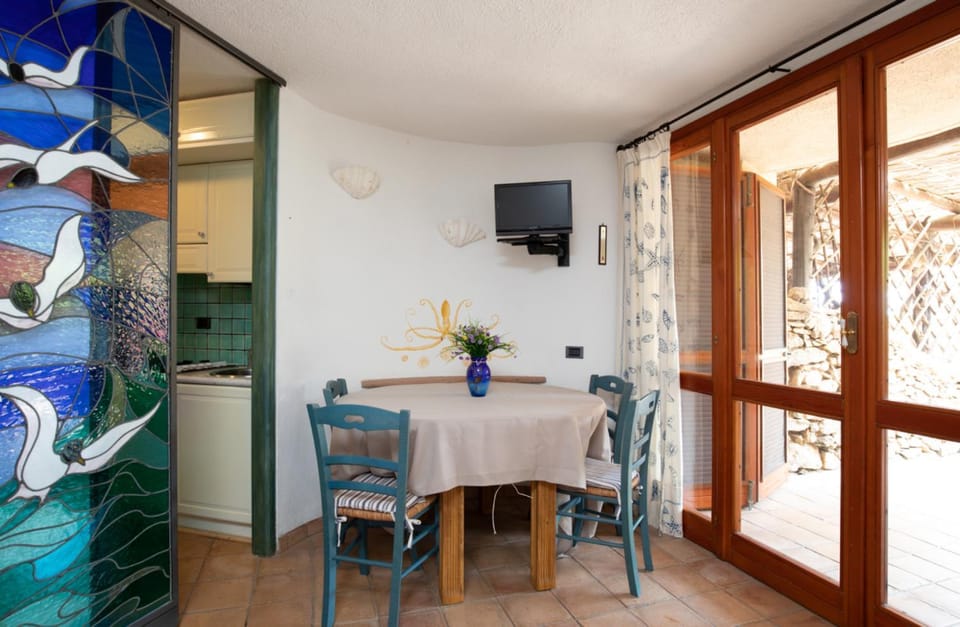TV and multimedia, Kitchen or kitchenette, Seating area, Evening entertainment