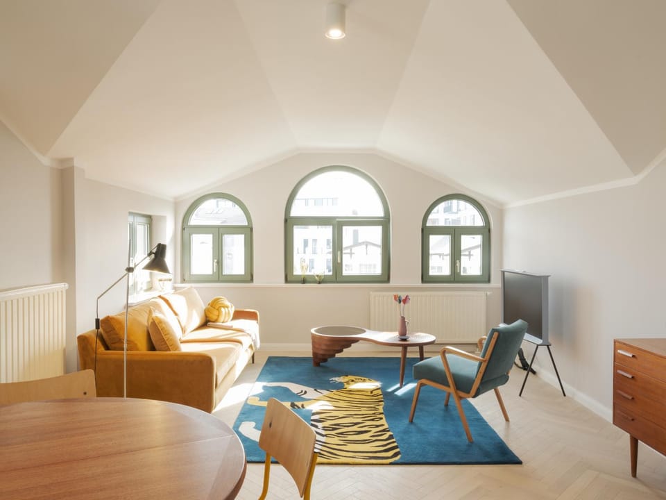 Living room, Photo of the whole room