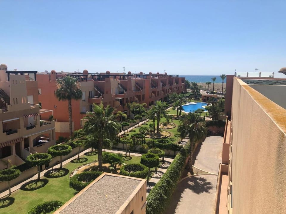 Beach, Swimming pool