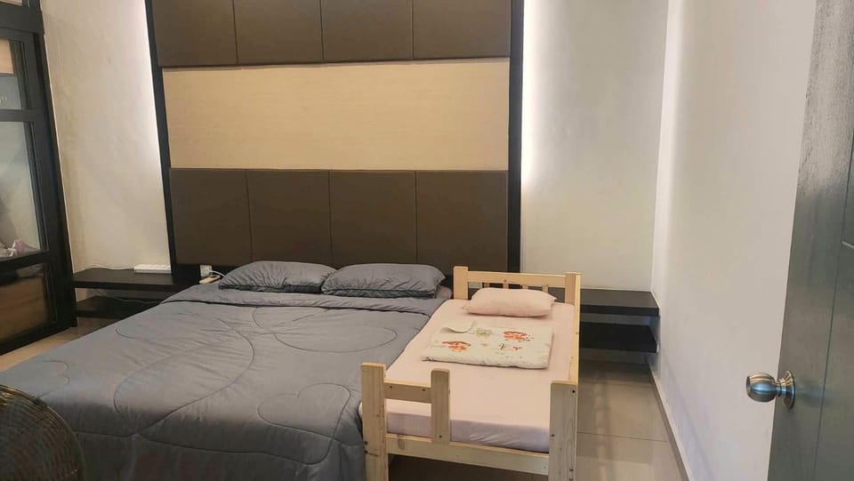 Impiana Lakeview Villa - Contactless Check In Villa in Johor