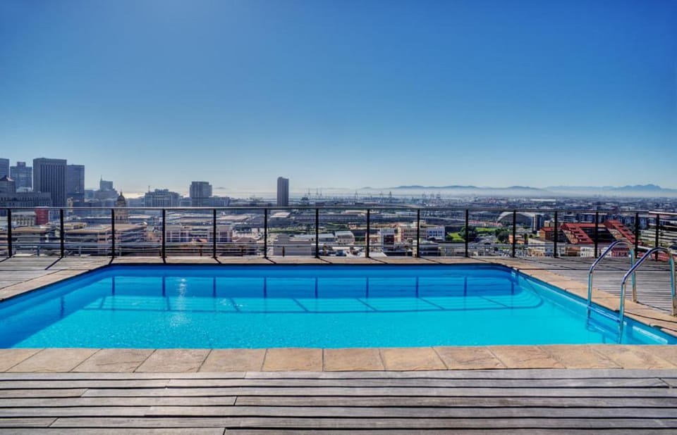 1 Bedroom Apartment in Four Seasons Apartment in Cape Town