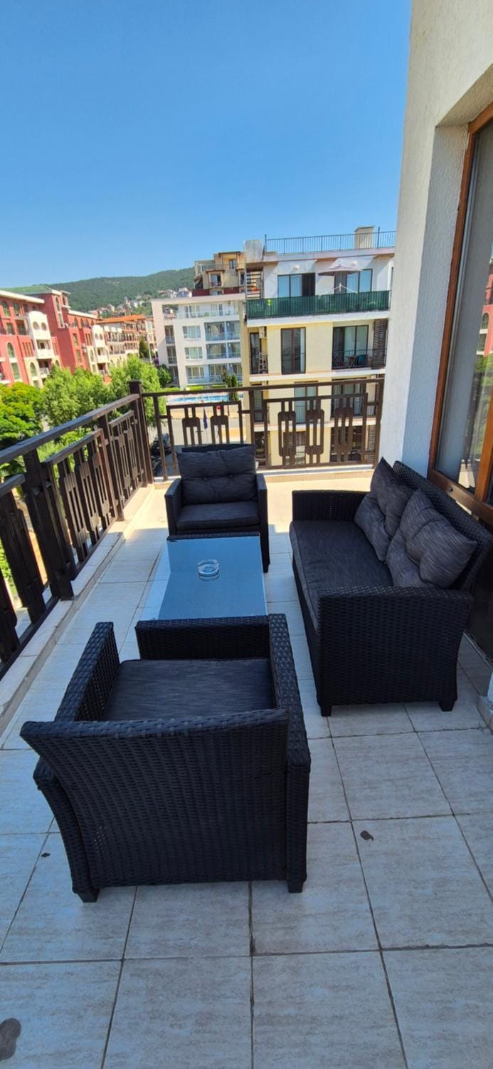Property building, Patio, Day, View (from property/room), Balcony/Terrace, Seating area