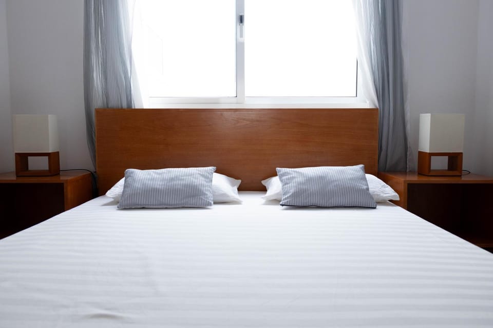2 bdr cozy apt near Praça Center, AC & Fast Wi-Fi Apartment in Praia