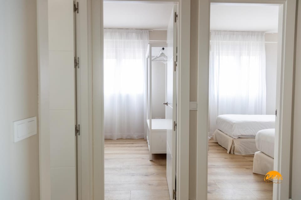 Bed, Photo of the whole room, Bedroom, towels, wardrobe