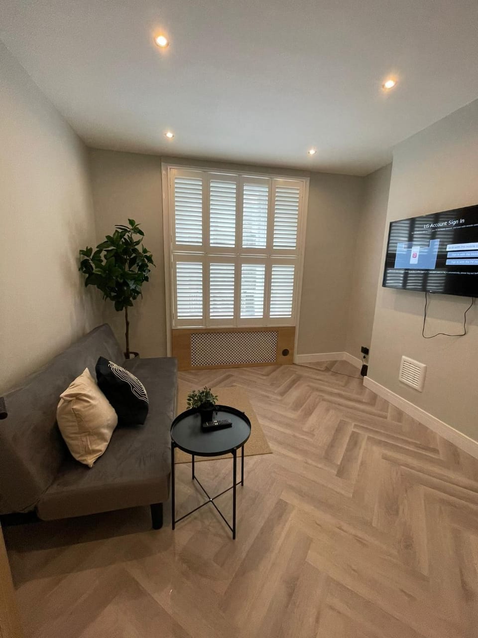 TV and multimedia, Living room, Seating area