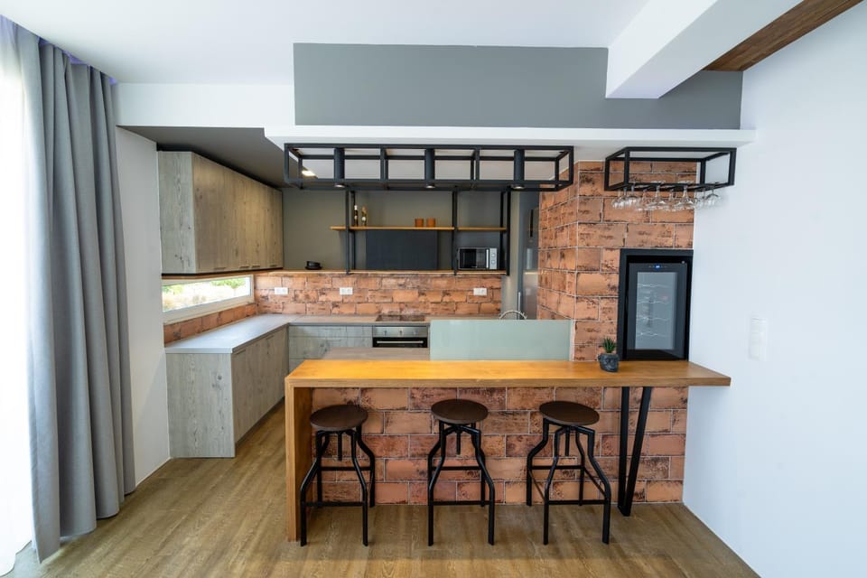 Kitchen or kitchenette, minibar, oven, pet friendly, stove