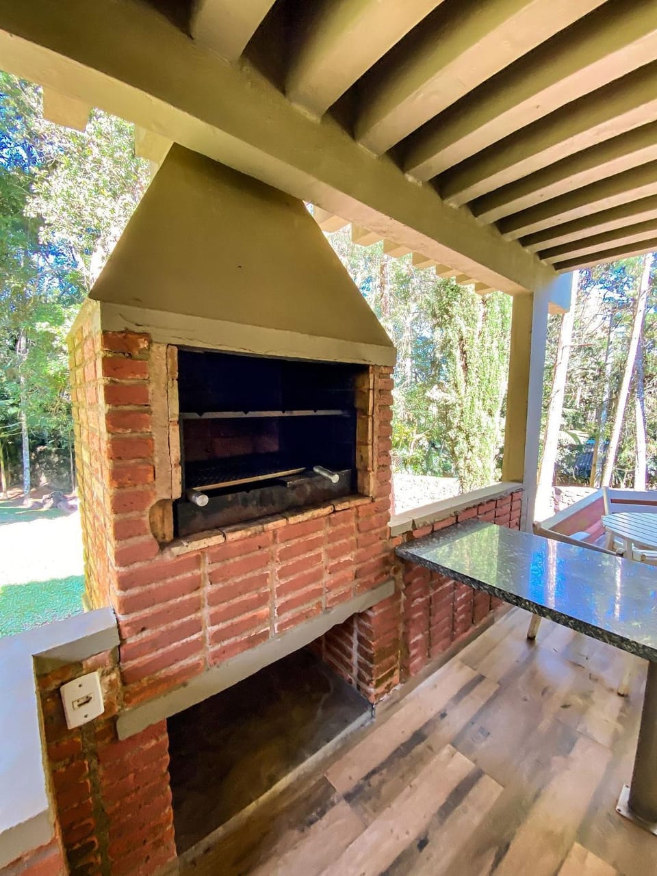 BBQ facilities, BBQ facilities