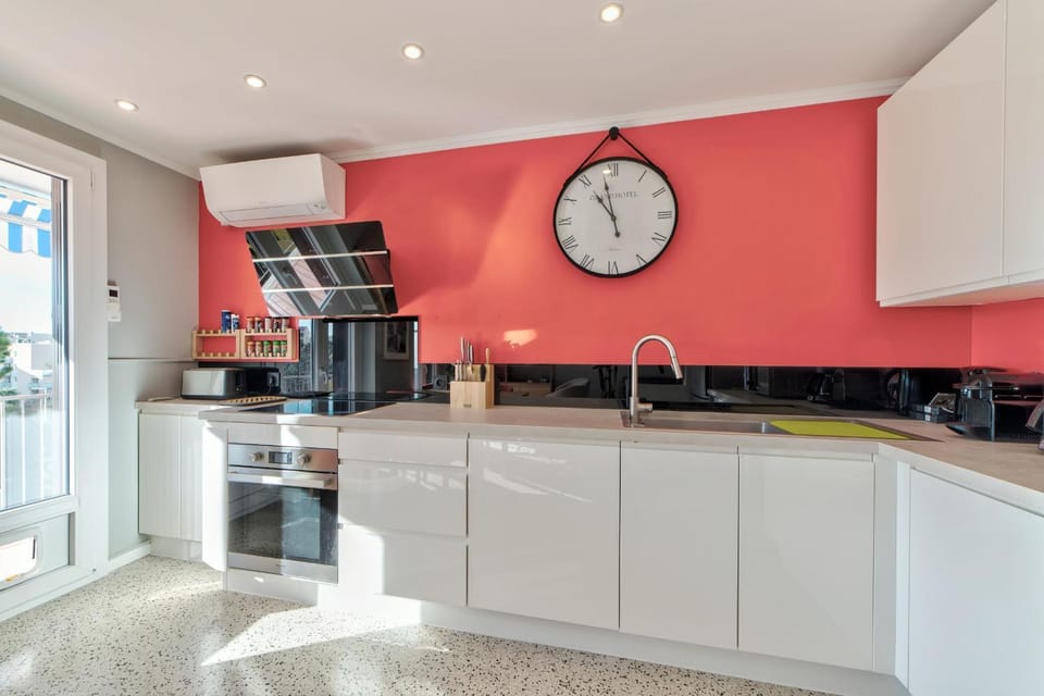 Apartment Raymond Juan les Pins Apartment in Antibes