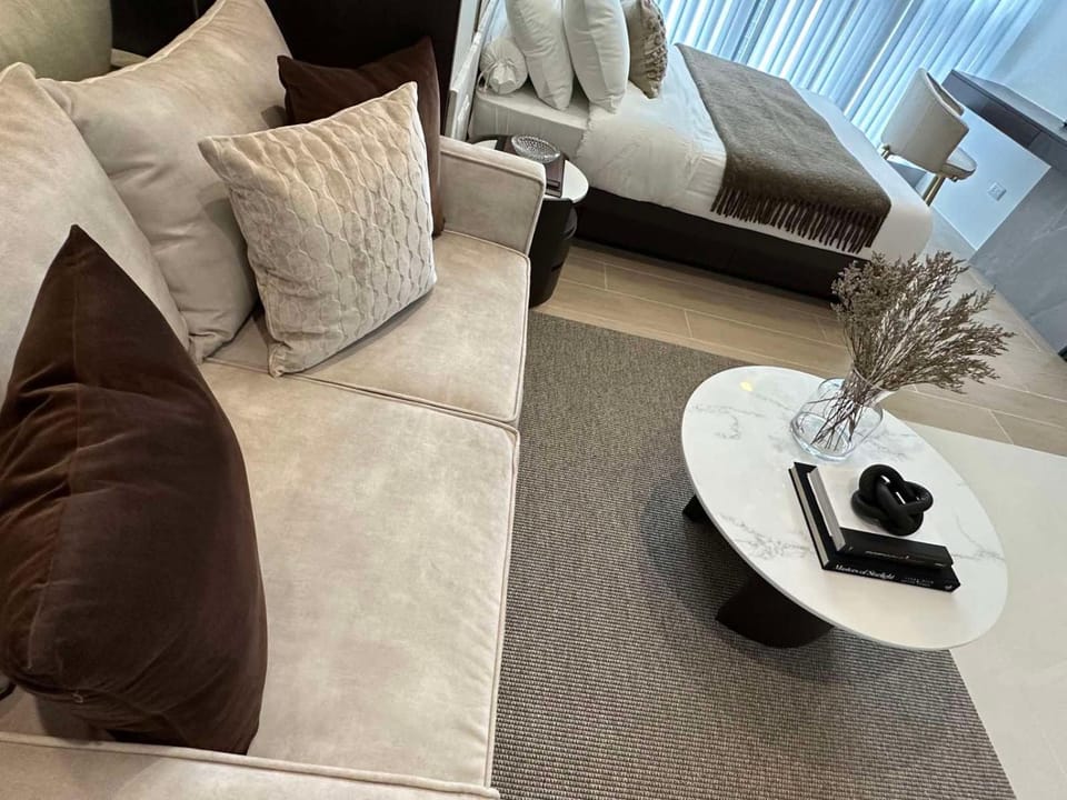 Uptown Parksuites BGC Apartment hotel in Makati