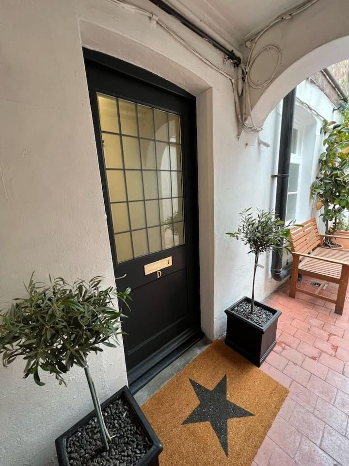 Luxury London English Charm Apartment in City of Westminster