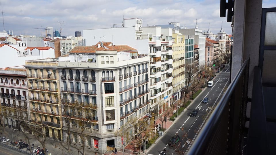 City view, Street view