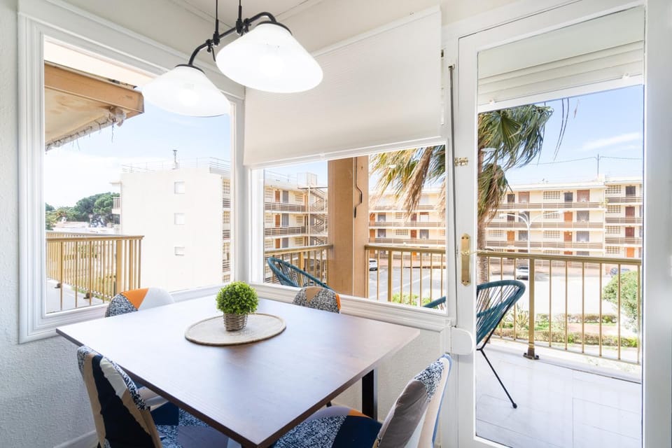 View (from property/room), Dining area