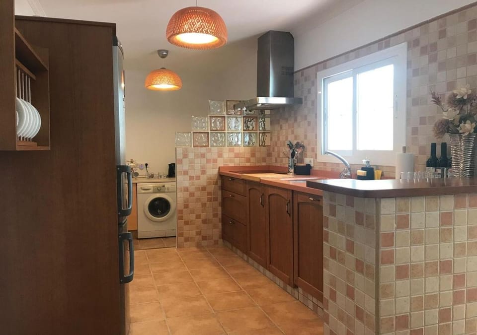 Kitchen or kitchenette, dishwasher, washing machine, kitchen