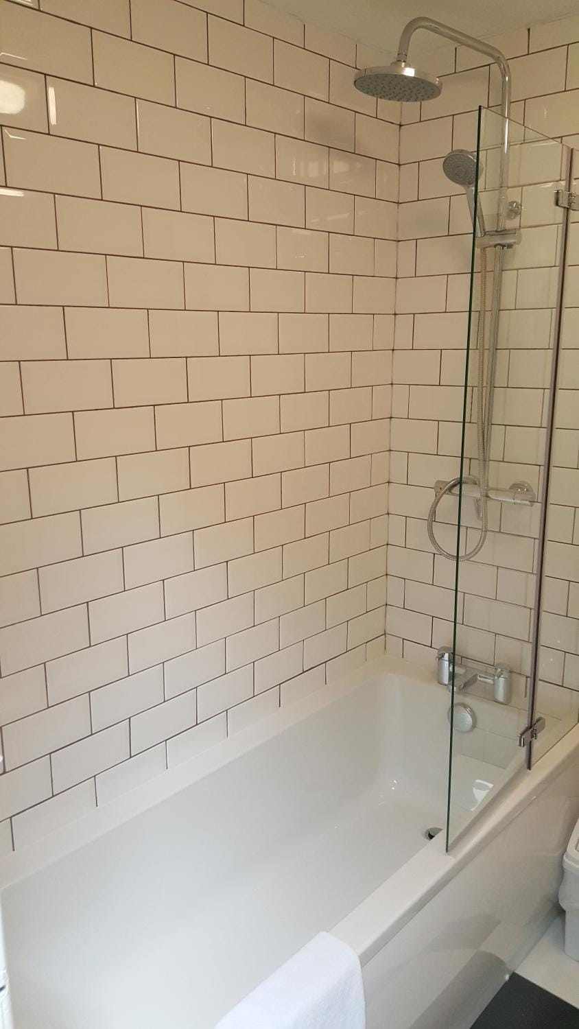 Shower, Bathroom, Decorative detail