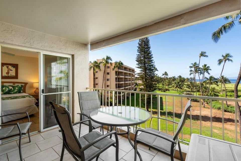 Menehune Shores #423 Apartment in Kihei