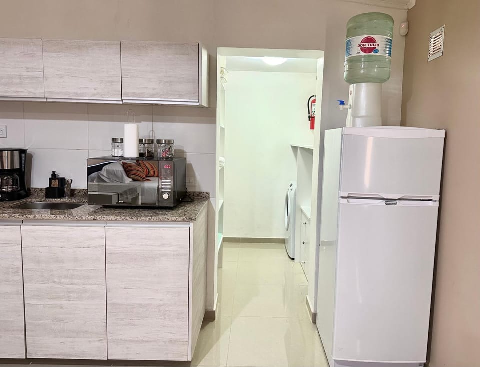 Coffee/tea facilities, Kitchen or kitchenette, minibar