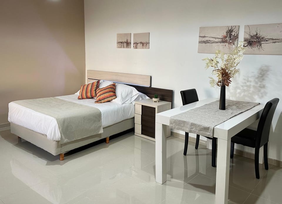 Bed, Photo of the whole room