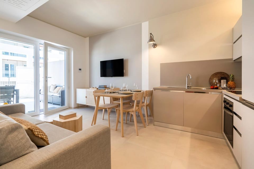 TV and multimedia, Kitchen or kitchenette, Living room, Dining area, pet friendly